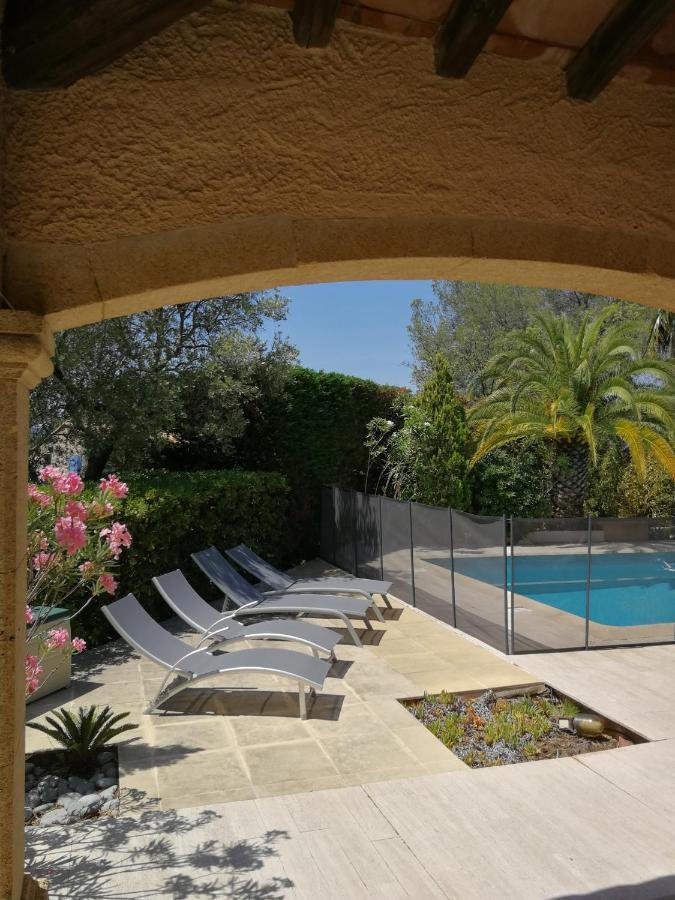 Avec Piscine 8 Personnes *